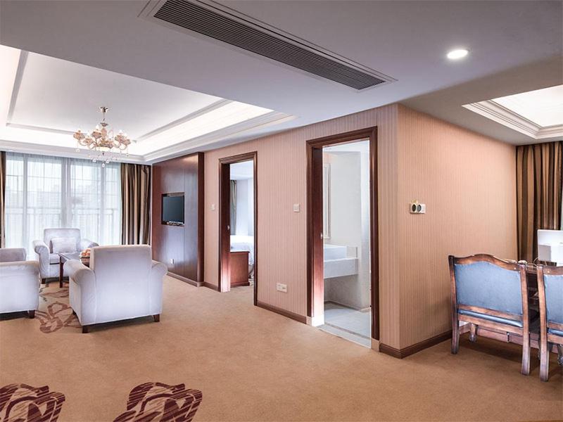 Vienna Classic Hotel Qingyuan Taihe Ancient Cave Scenic Area Ngoại thất bức ảnh