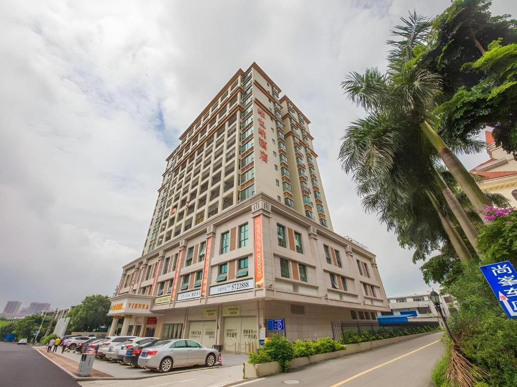 Vienna Classic Hotel Qingyuan Taihe Ancient Cave Scenic Area Ngoại thất bức ảnh