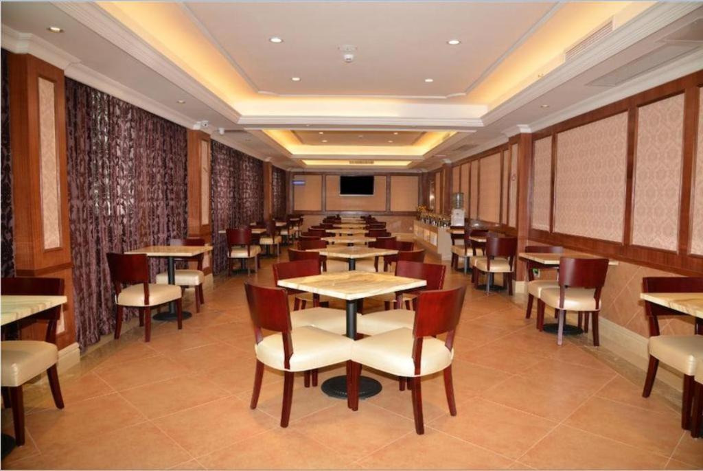 Vienna Classic Hotel Qingyuan Taihe Ancient Cave Scenic Area Ngoại thất bức ảnh
