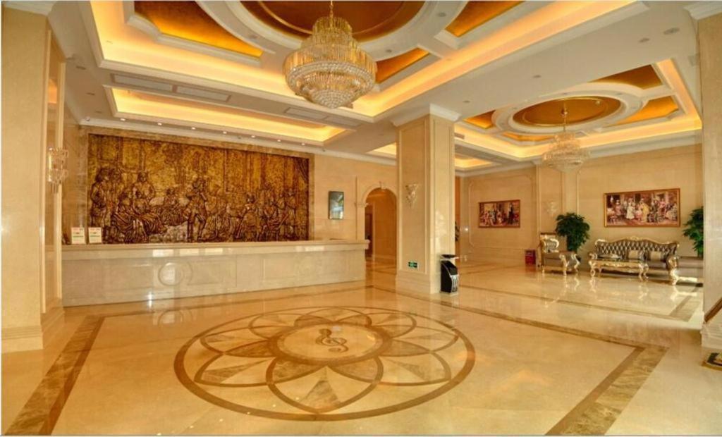 Vienna Classic Hotel Qingyuan Taihe Ancient Cave Scenic Area Ngoại thất bức ảnh