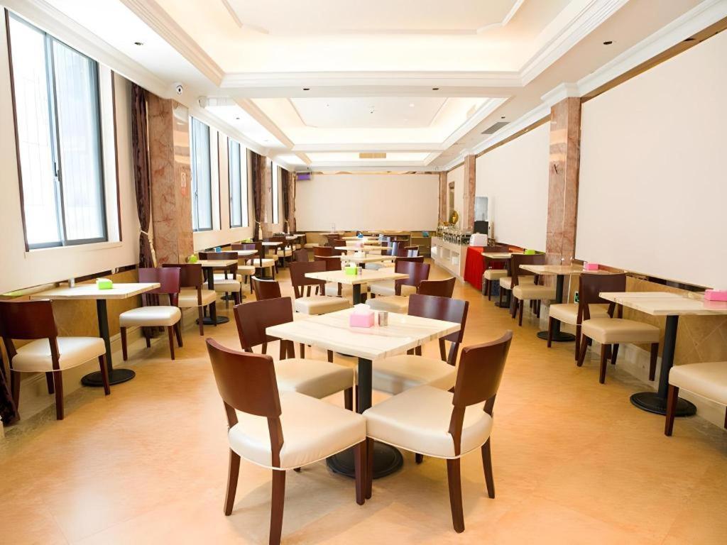 Vienna Classic Hotel Qingyuan Taihe Ancient Cave Scenic Area Ngoại thất bức ảnh